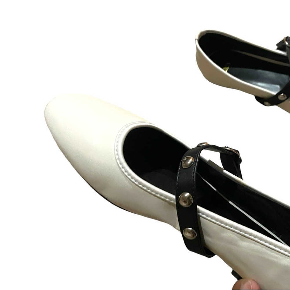 Women Shoes Ballet Flats Round Toe Slip On Leather Size 9 White soft - Picture 5 of 5